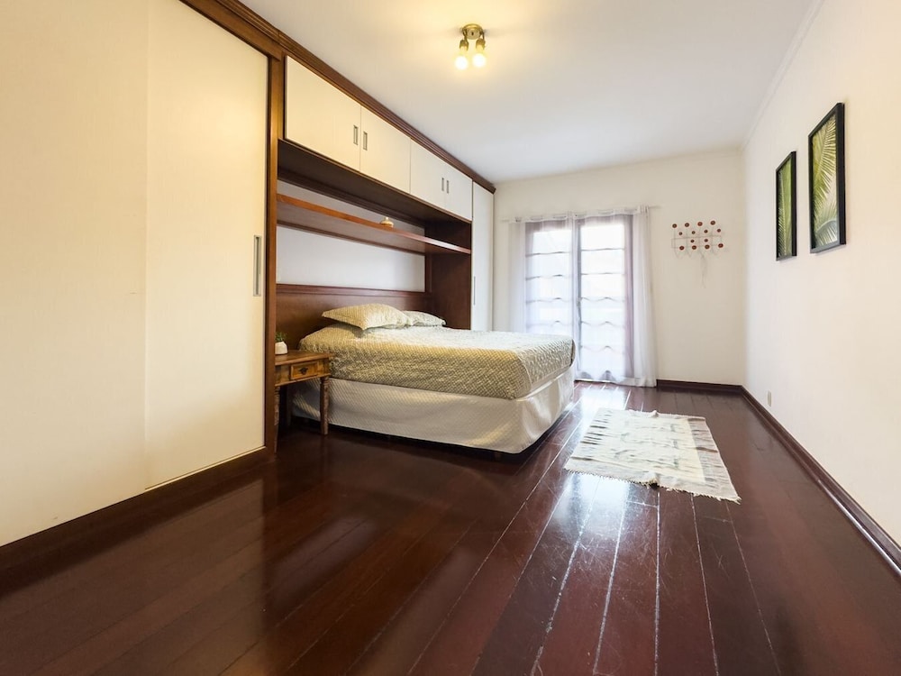Villa photo 3