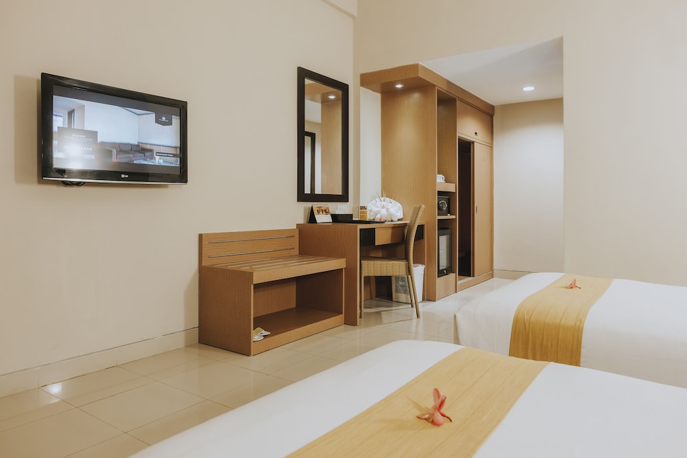 Superior Double or Twin Room photo 2