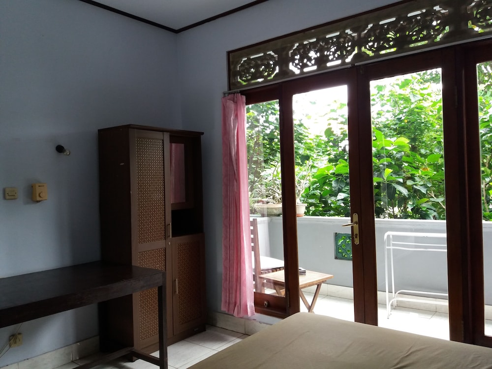 Basic Room photo 2