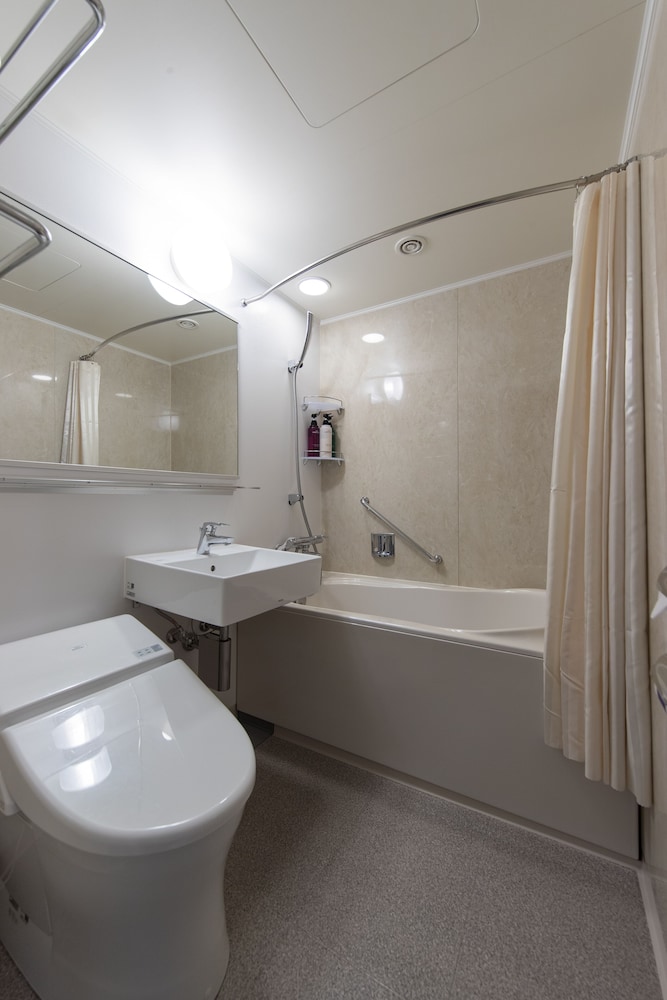 Standard Double Room, Non Smoking - Photo 4