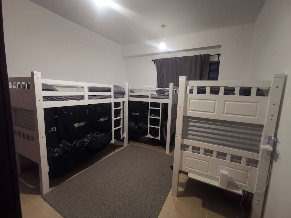 Deluxe Shared Dormitory, Women Only, Non Smoking, Partial Ocean View photo 1