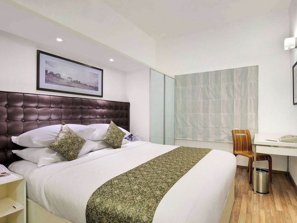 Suite, 2 Bedrooms, Balcony photo