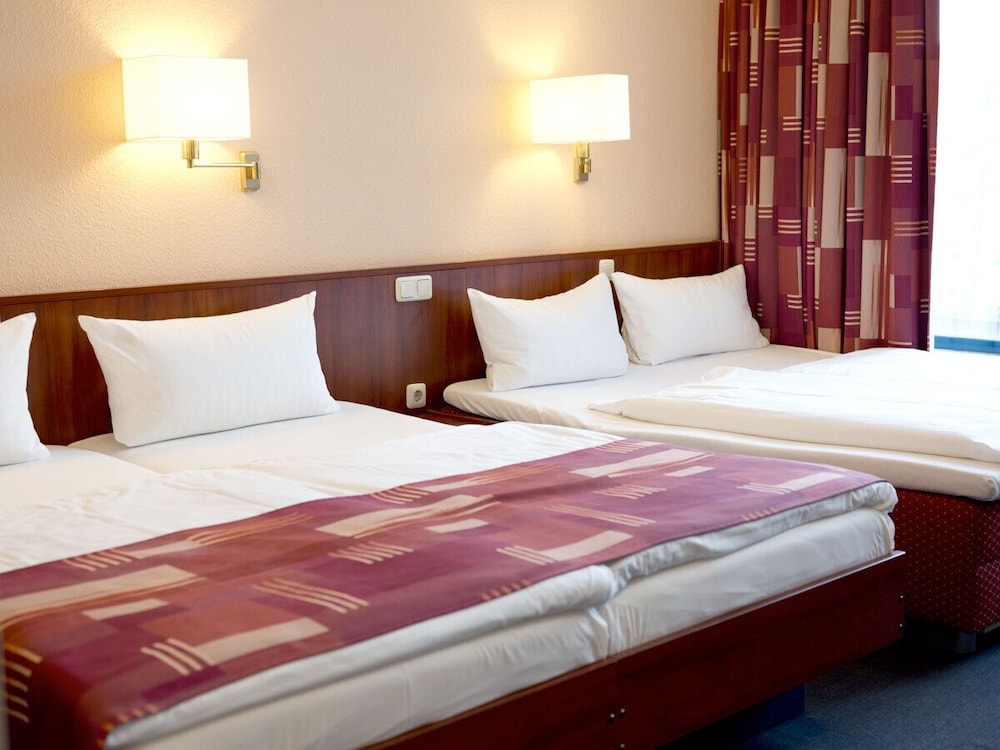 Quadruple Room, 1 Double Bed with Sofa bed