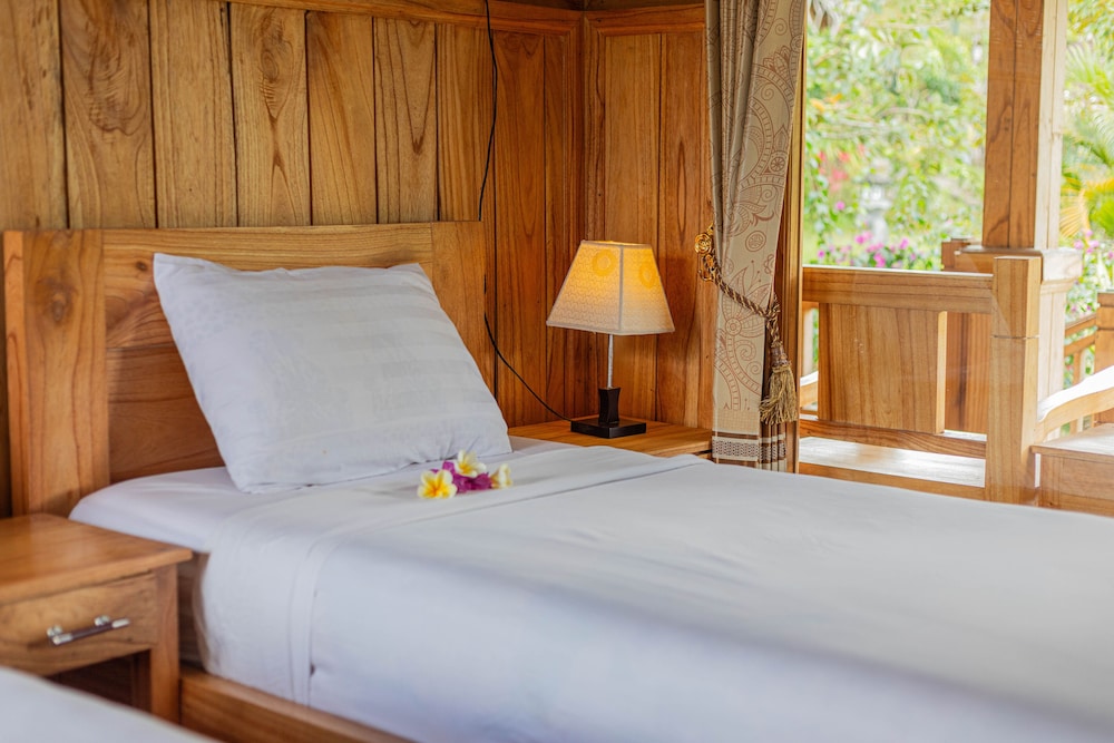 Deluxe Twin Room, Garden View photo 3
