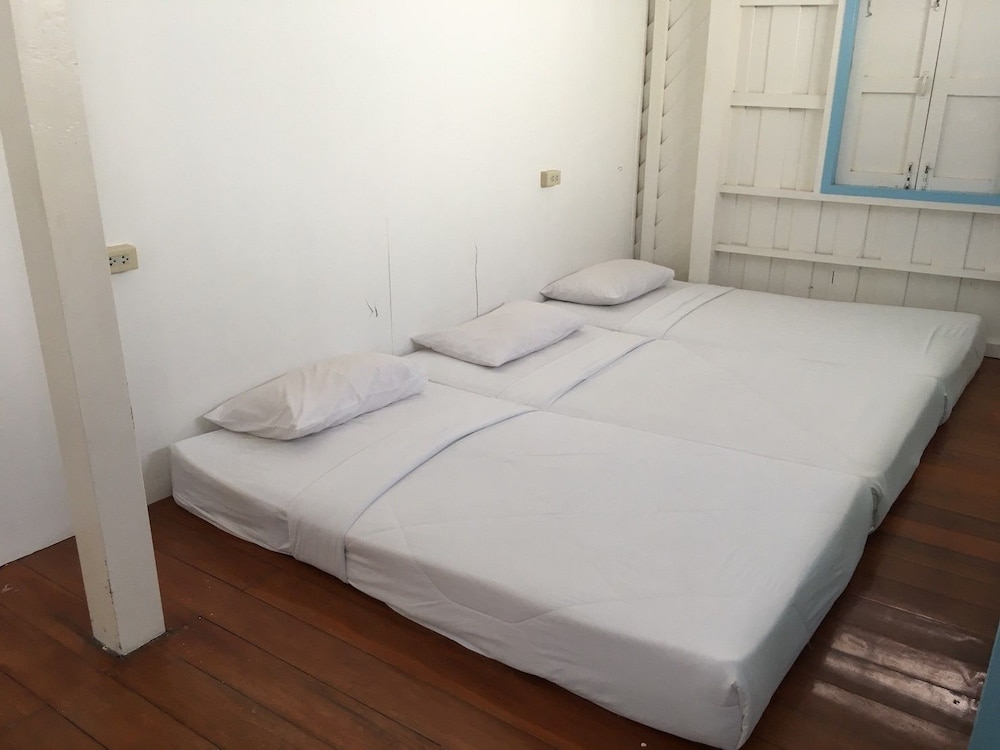 Family Apartment photo 3