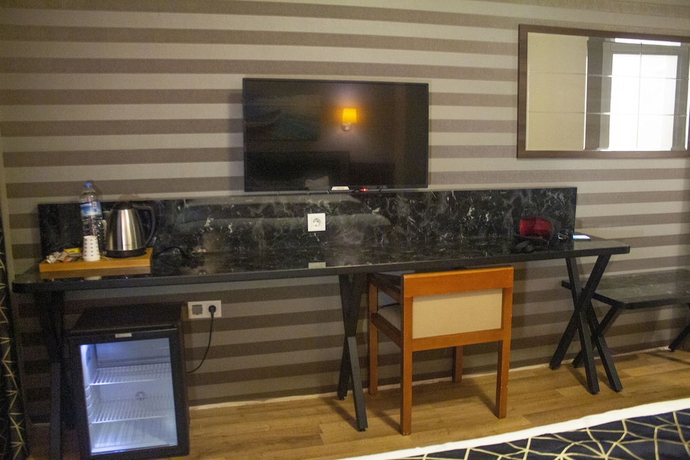 Standard Triple Room photo 3