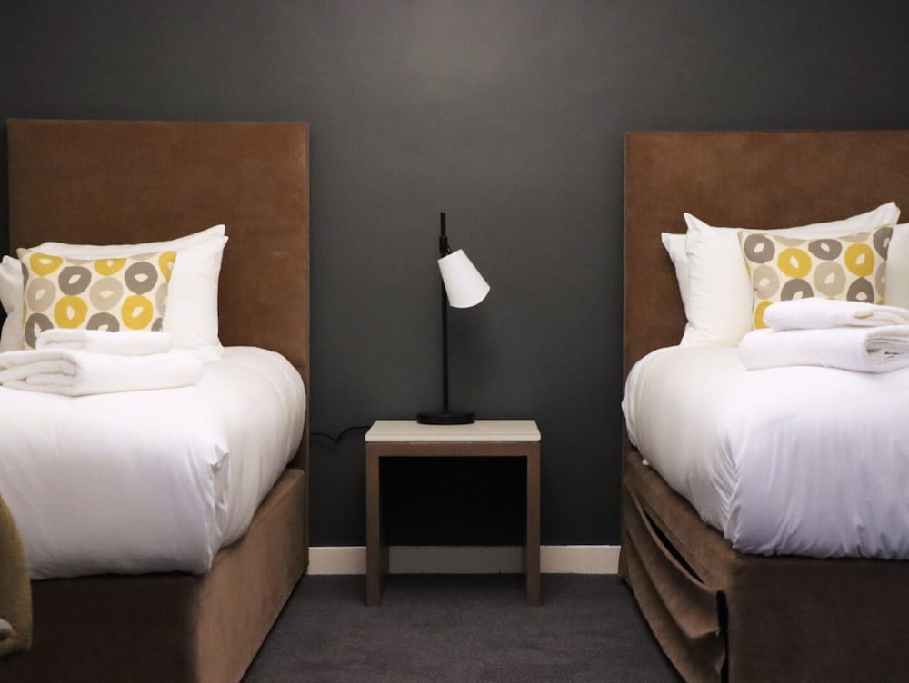 Family Suite, 1 King Bed photo 2