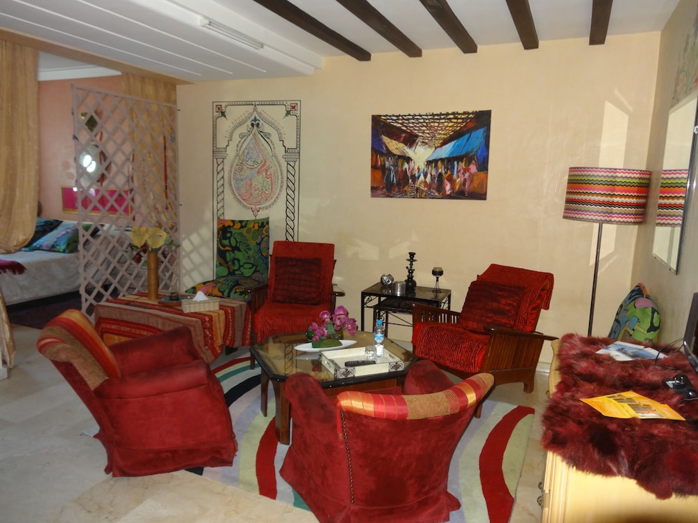 Traditional Suite