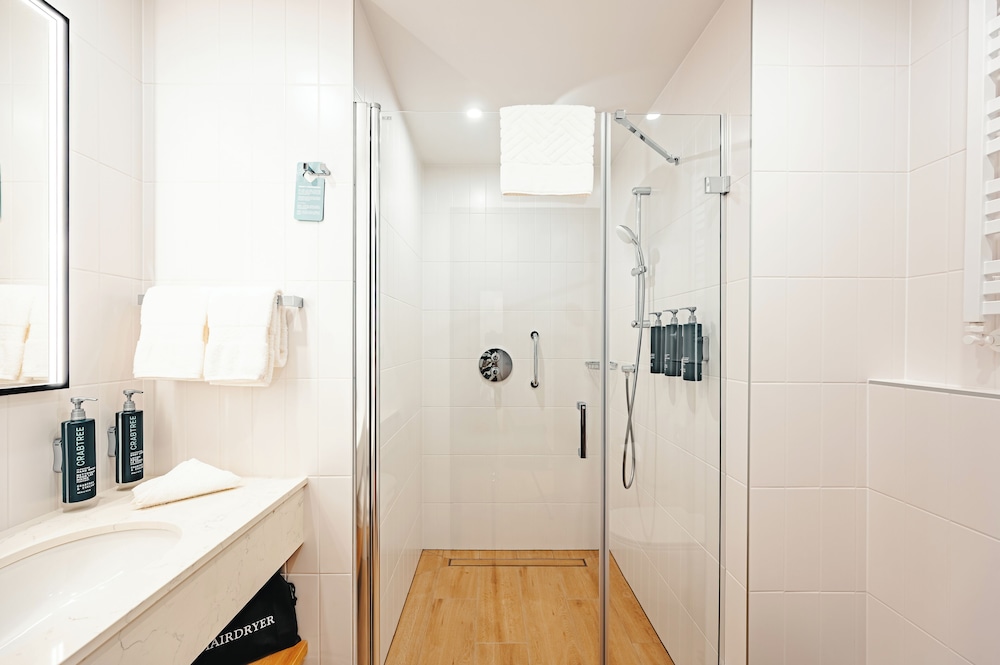 Twin Room, 2 Twin Beds - Photo 4