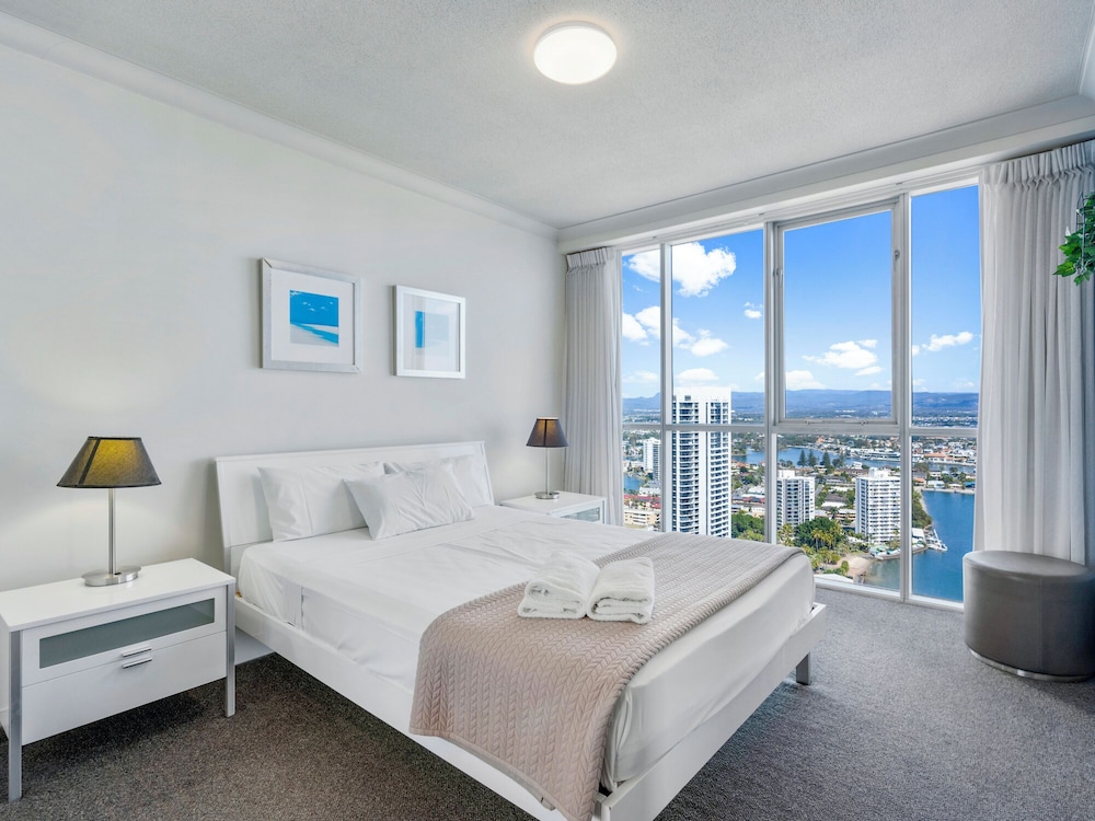 Two-Bedroom Apartment (High Floor) photo 1