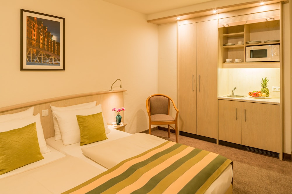 Triple Room - Photo 1
