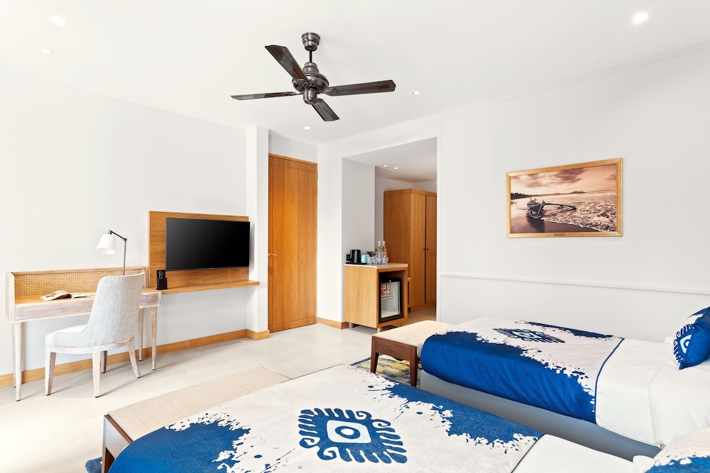 Junior Suite Twin Bed photo 1