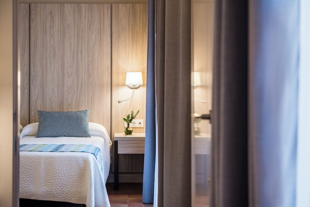 Double Room, Terrace, Pool View (1 Adult + 1 Child)