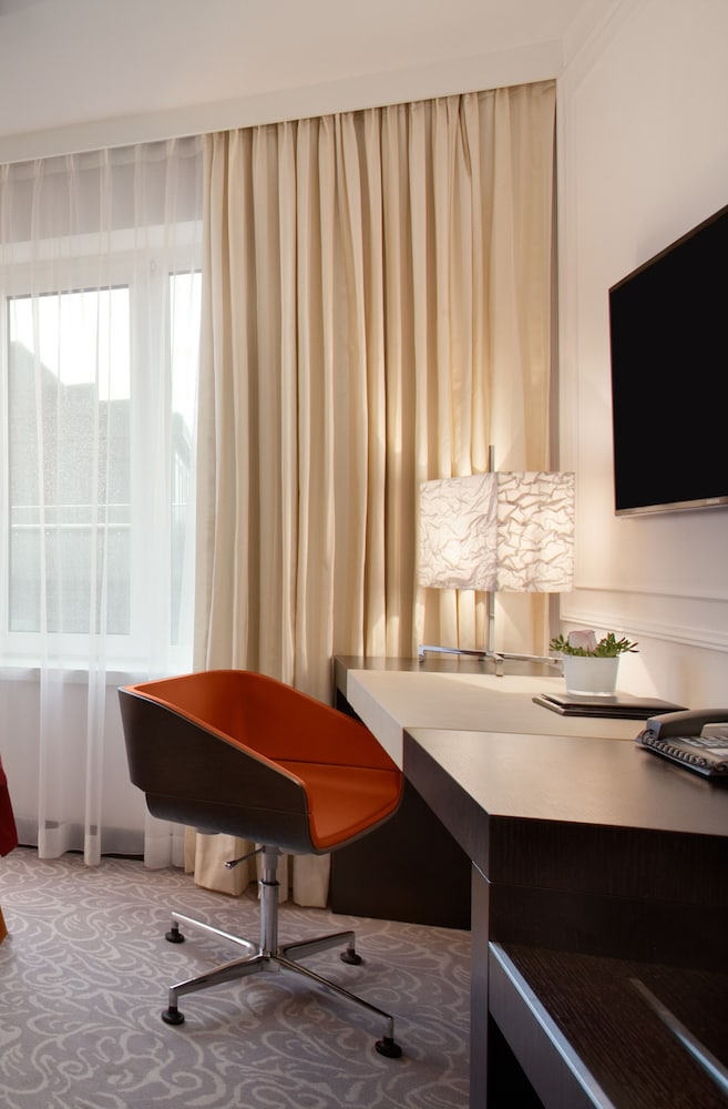 Superior Single Room