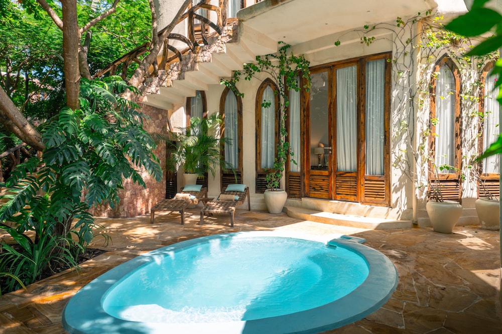 Luxury Villa, 2 Bedrooms (Korongo)
