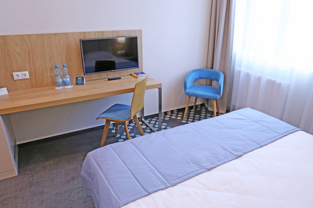 Standard Double Room, Microwave, City View photo 3