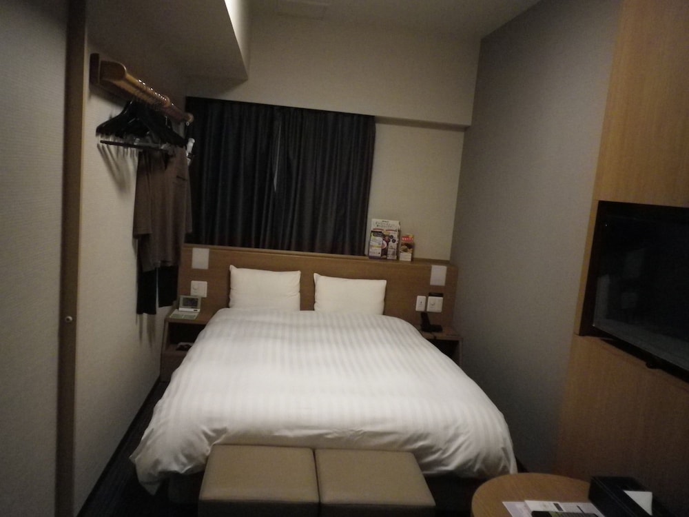 Double Room, Non Smoking (14sqm) thumbnail 5