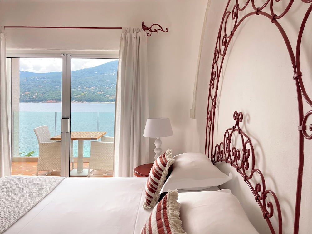 Junior Suite, Sea View photo 3