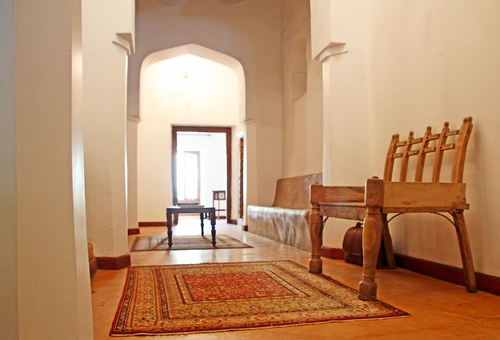 Economy Double Room (bathroom across the hall) photo 2