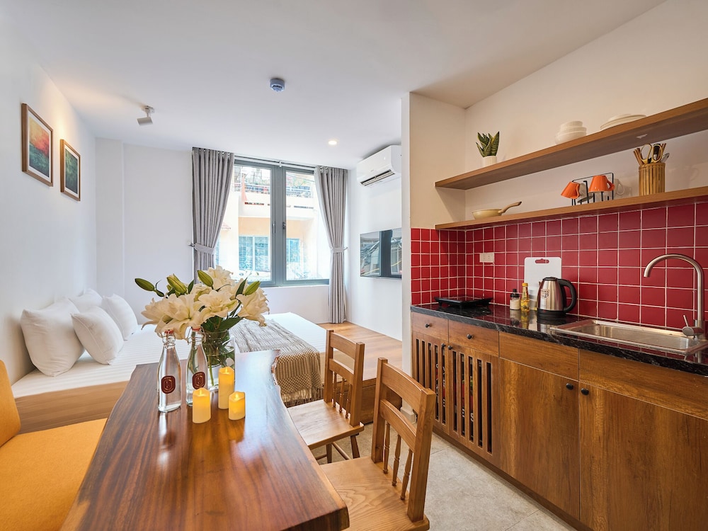 Deluxe Suite, City View photo 2