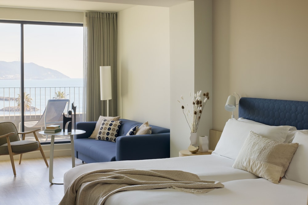 Superior Room (ME City and Sea view, 2+2) - Photo 2