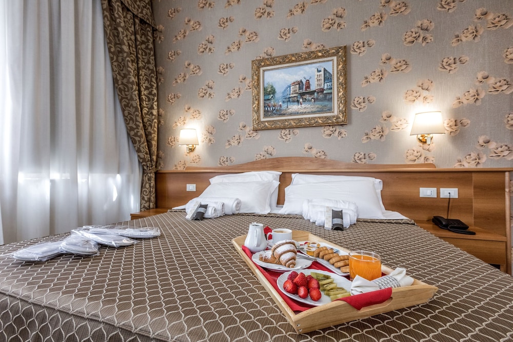 Business Double Room, 1 Bedroom, Accessible, Non Smoking photo 3