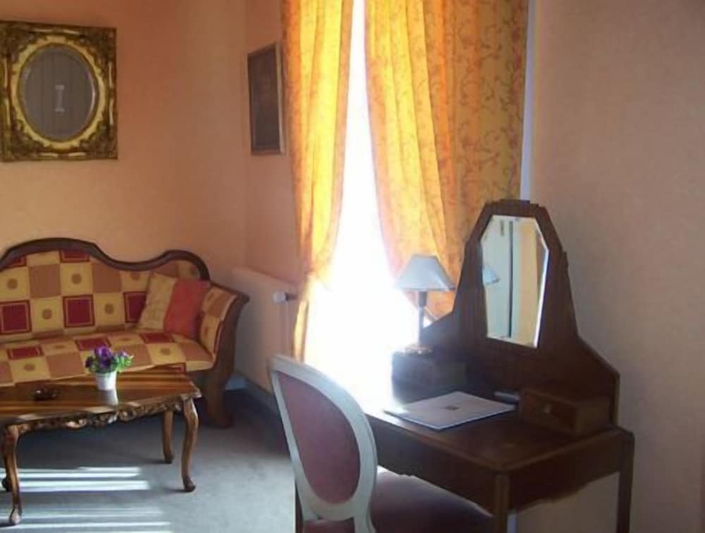 Suite (Double) - Photo 6