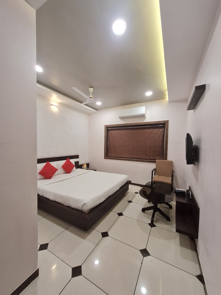 Standard Room, Air conditioning, Garden View