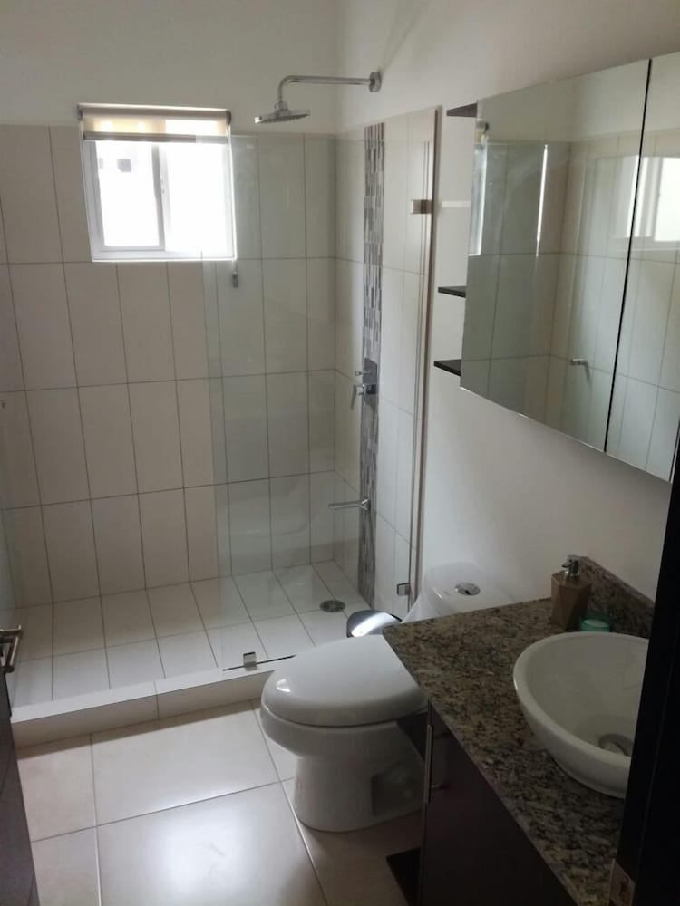 Family House, 2 Bedrooms, Kitchen photo 3