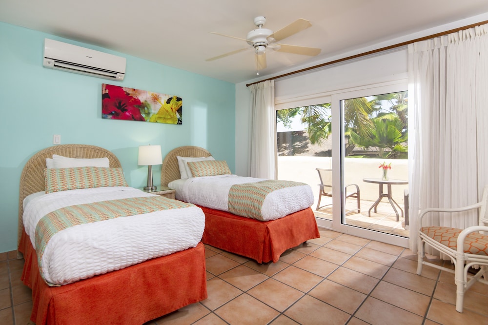 2 Bedroom Villa photo 3