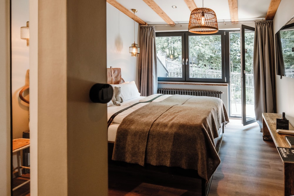 Basic Double Room, Balcony
