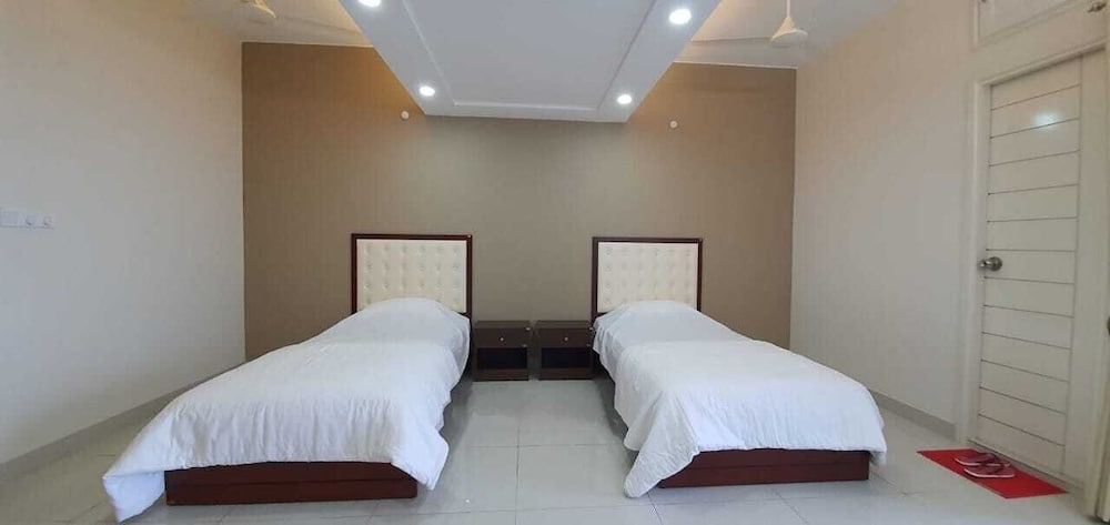 Standard Double or Twin Room, Balcony, City View