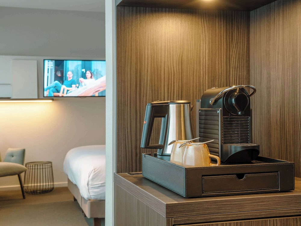 Standard Double Room, 1 Double Bed with Sofa bed - Photo 5