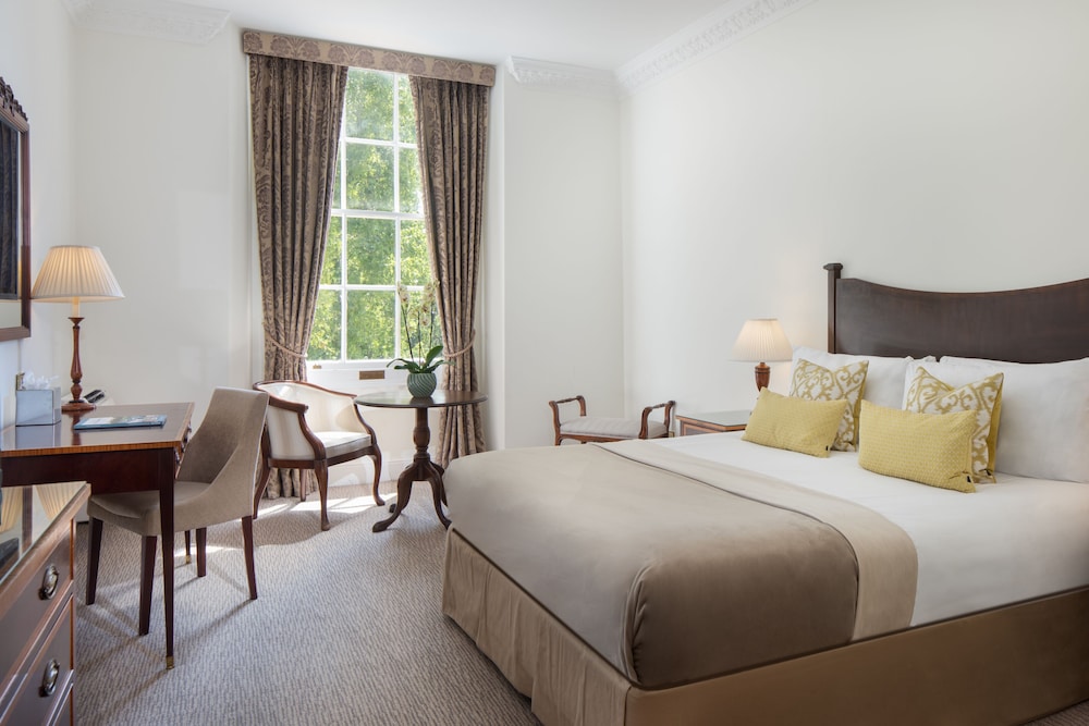 Executive Double Room - Photo 2