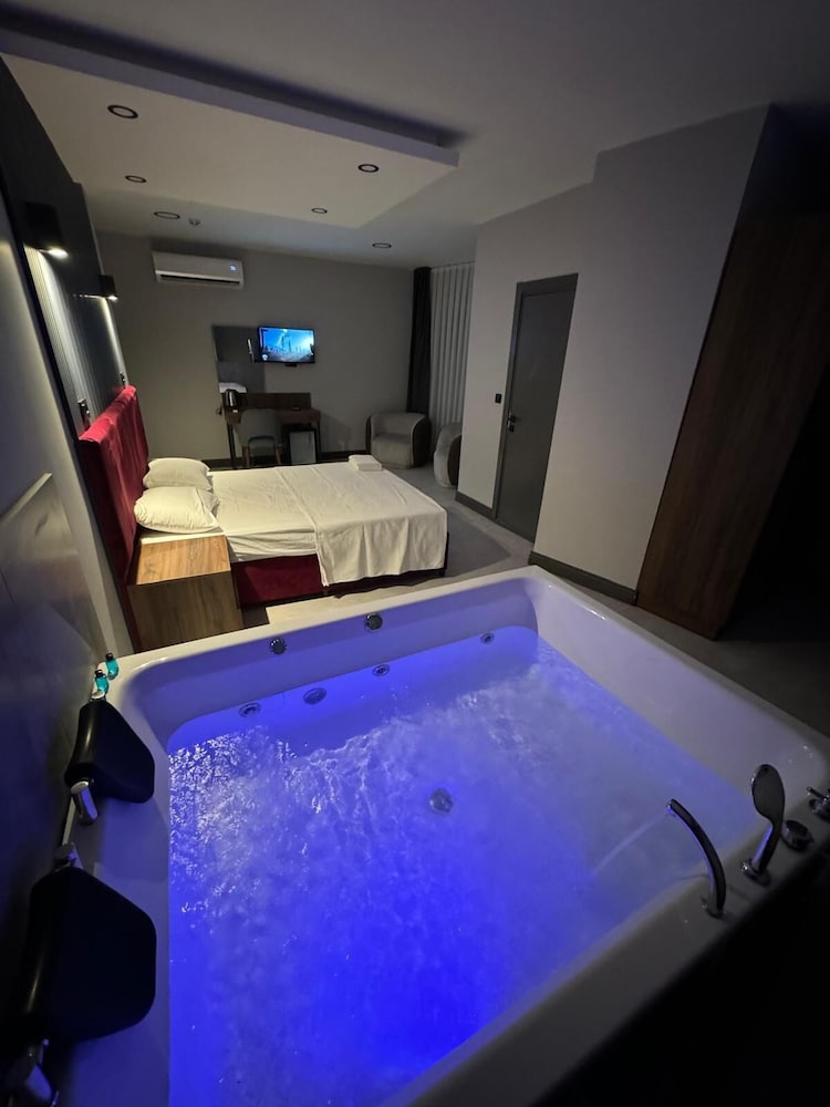 Luxury Room, 1 Double Bed photo 1