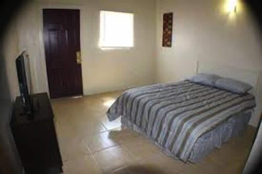 Standard Double Room photo 3