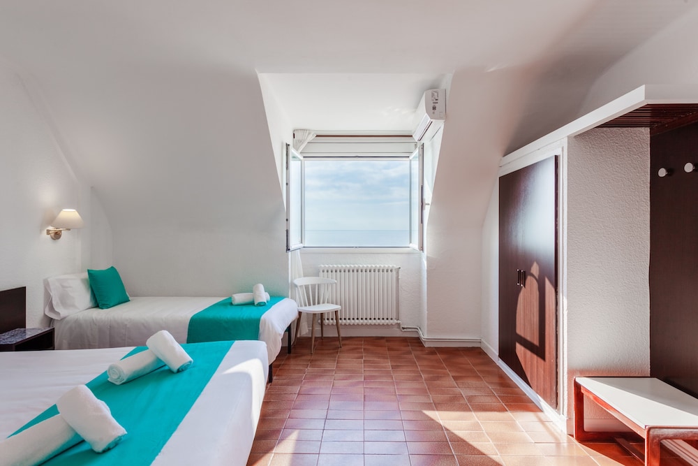 Habitación Triple Estándar con Vista al Mar