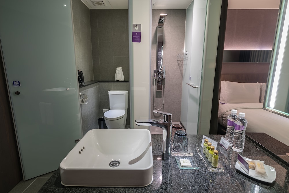 Premier Twin Room