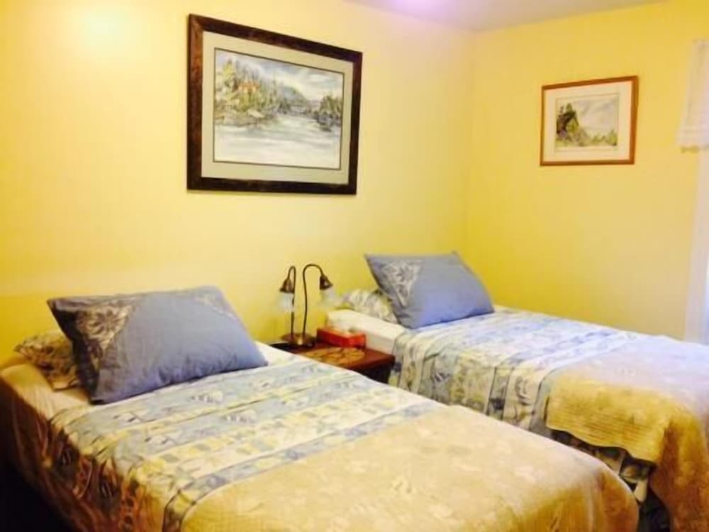 Room, 2 Twin Beds photo 1