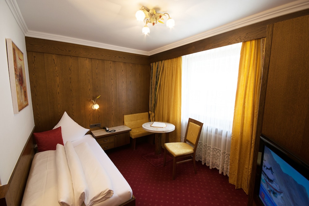 Single Room photo 1