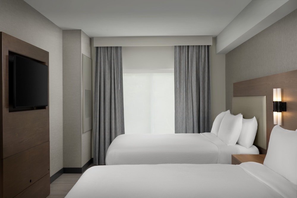 Suite, 1 Bedroom photo 3