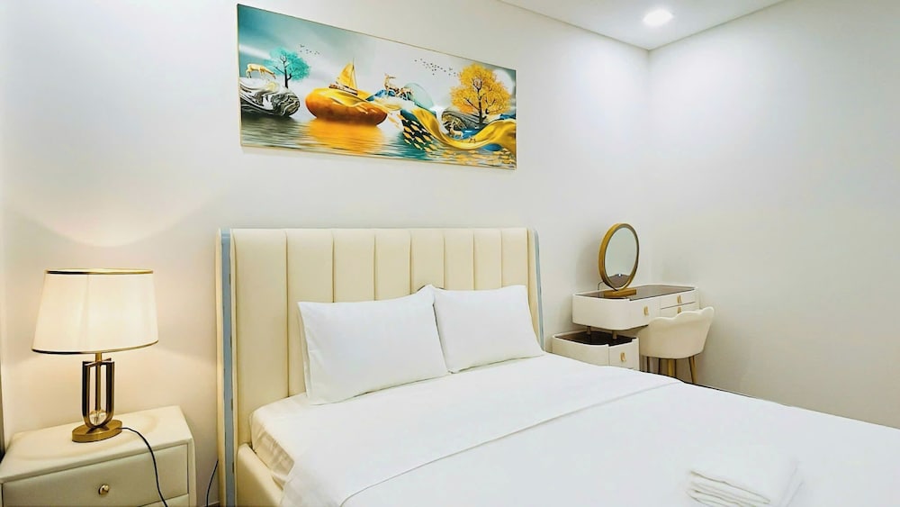 3BR Apartment Landmark 81 Tower with Panoramic View - Skyway