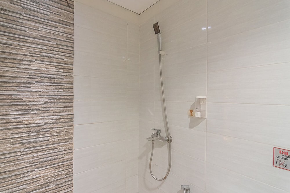 Economy Double Room - Photo 5