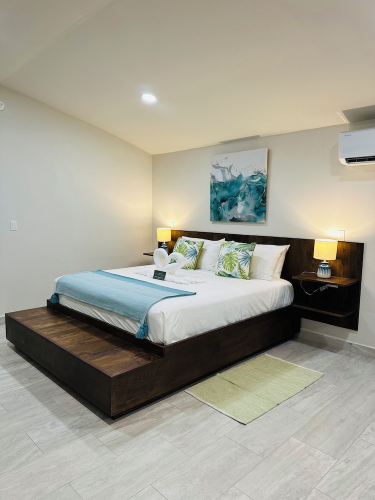 Deluxe Suite, River View photo 1