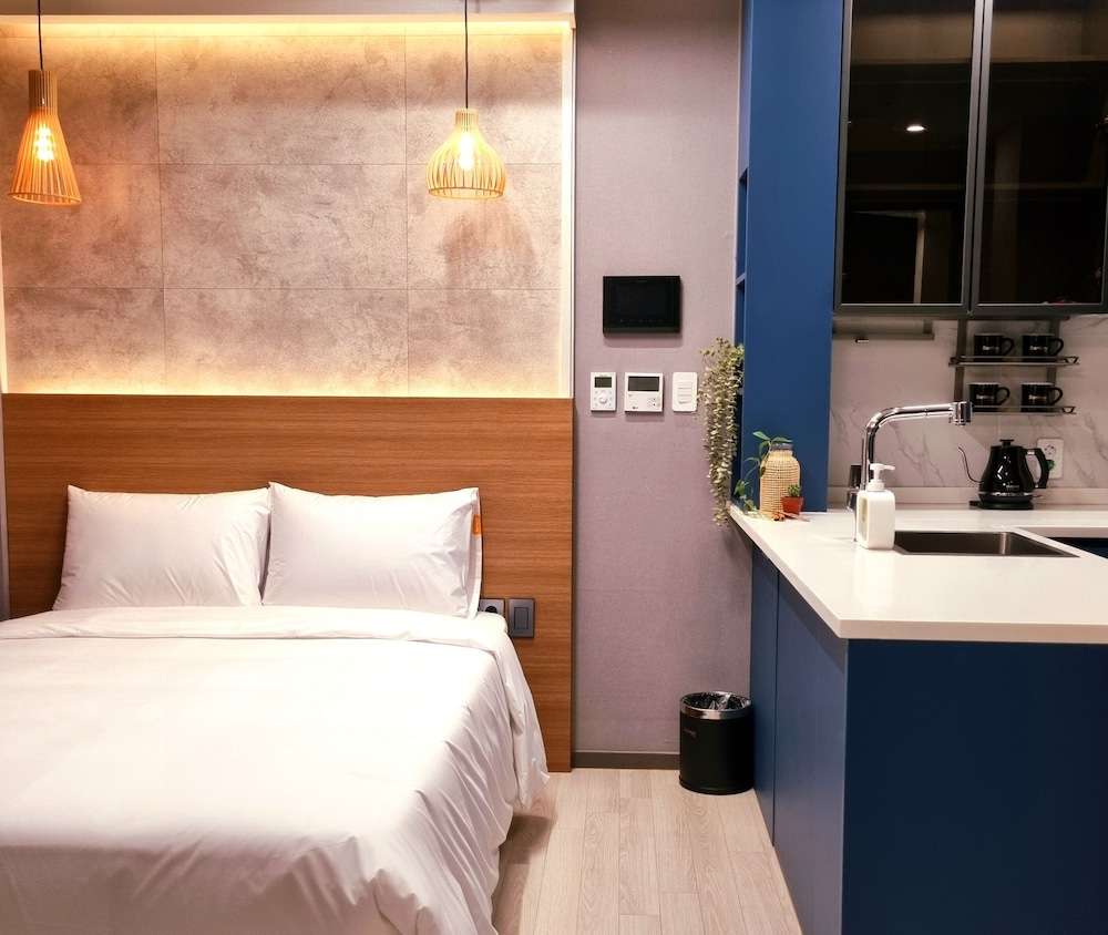 Premier Twin Room