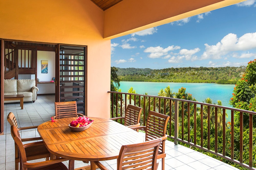 Balcony & Terrace