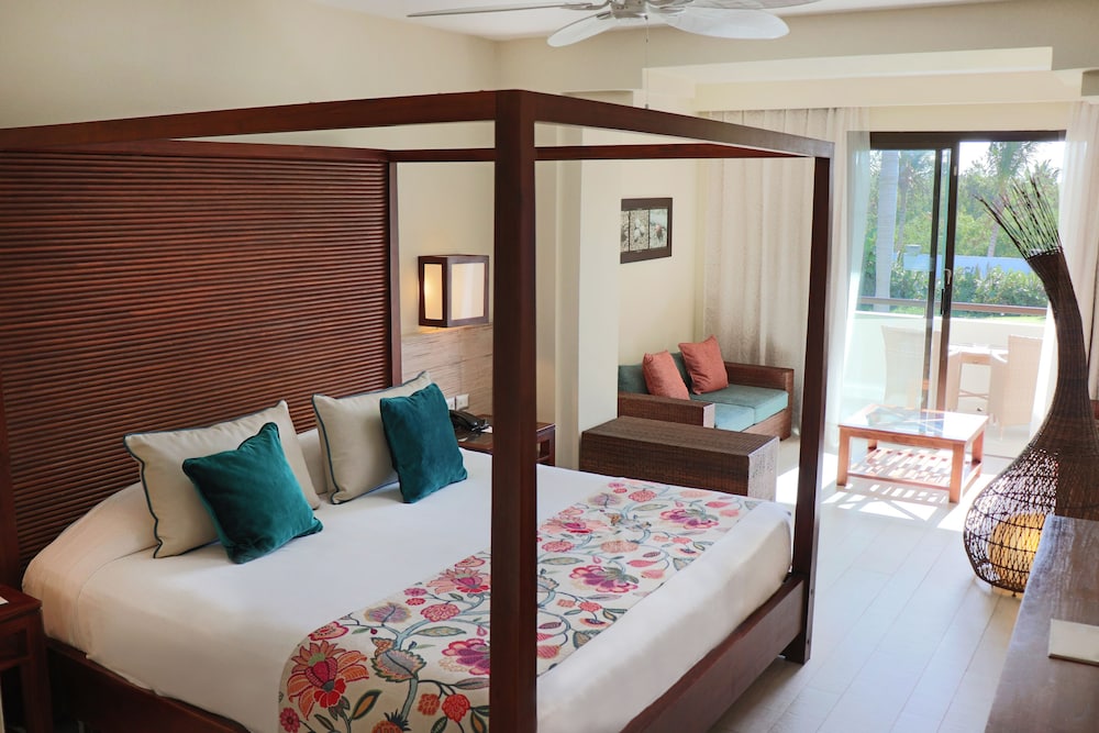 Premium Junior Suite