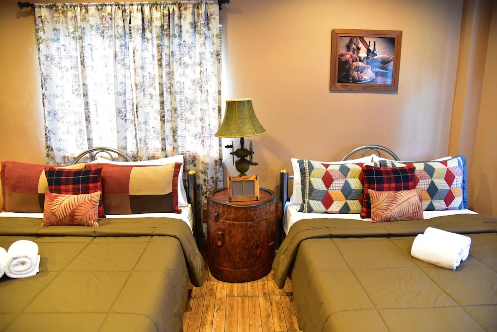 Family Room photo 2