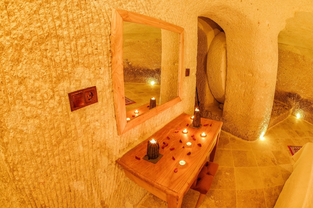 Family Suite (Stone Door) photo 3