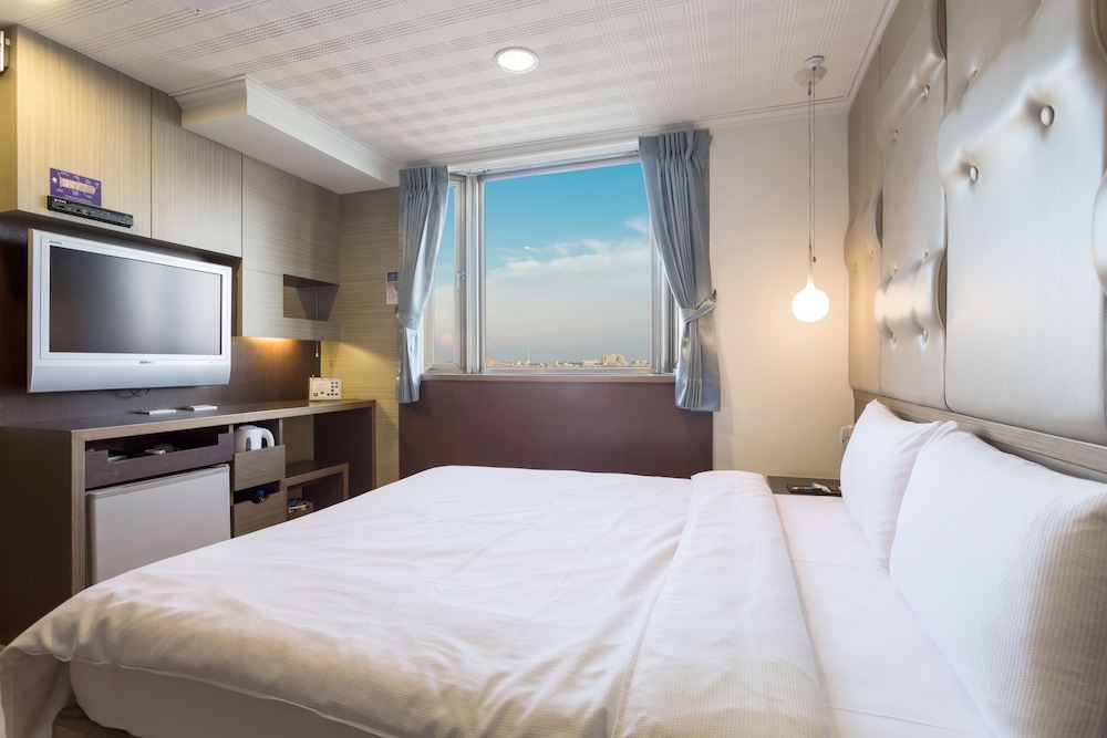 Standard Double Room, 1 Double Bed, Non Smoking photo 2